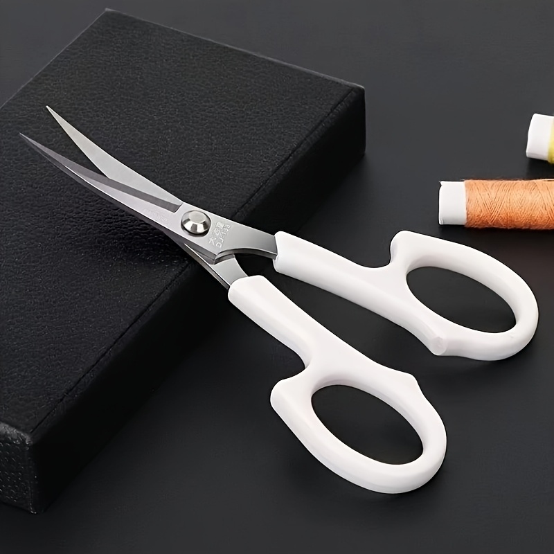 Embroidery Scissors Small - 1個入り 曲刃刺繍はさみ ステンレス製 小型 曲がり先端縫製はさみ 人間工学に基づいた白いハンドル