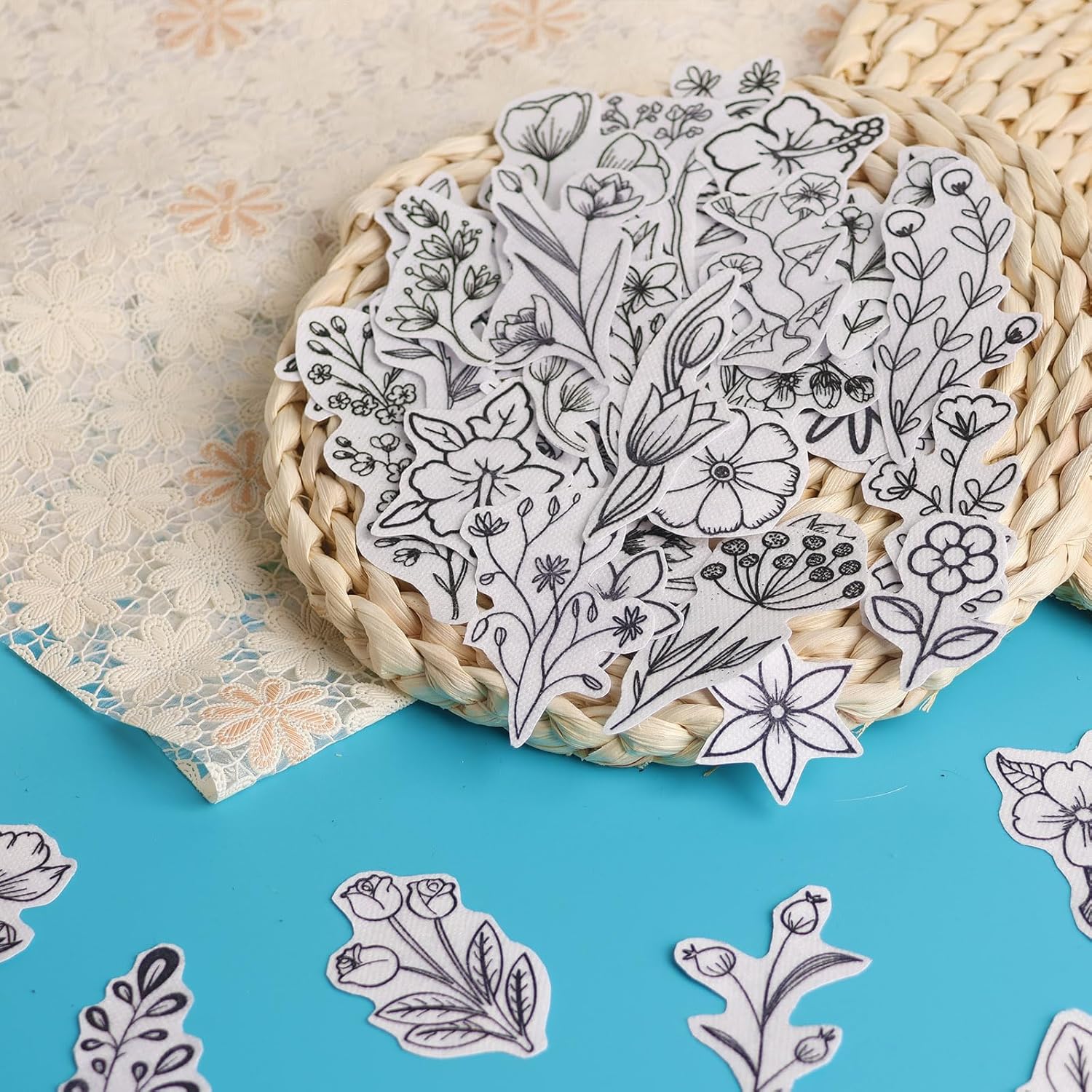50 個の水溶性刺繍スタビライザー、プリント済みの花と葉のパ - Embroidery Motif のレビューと価格