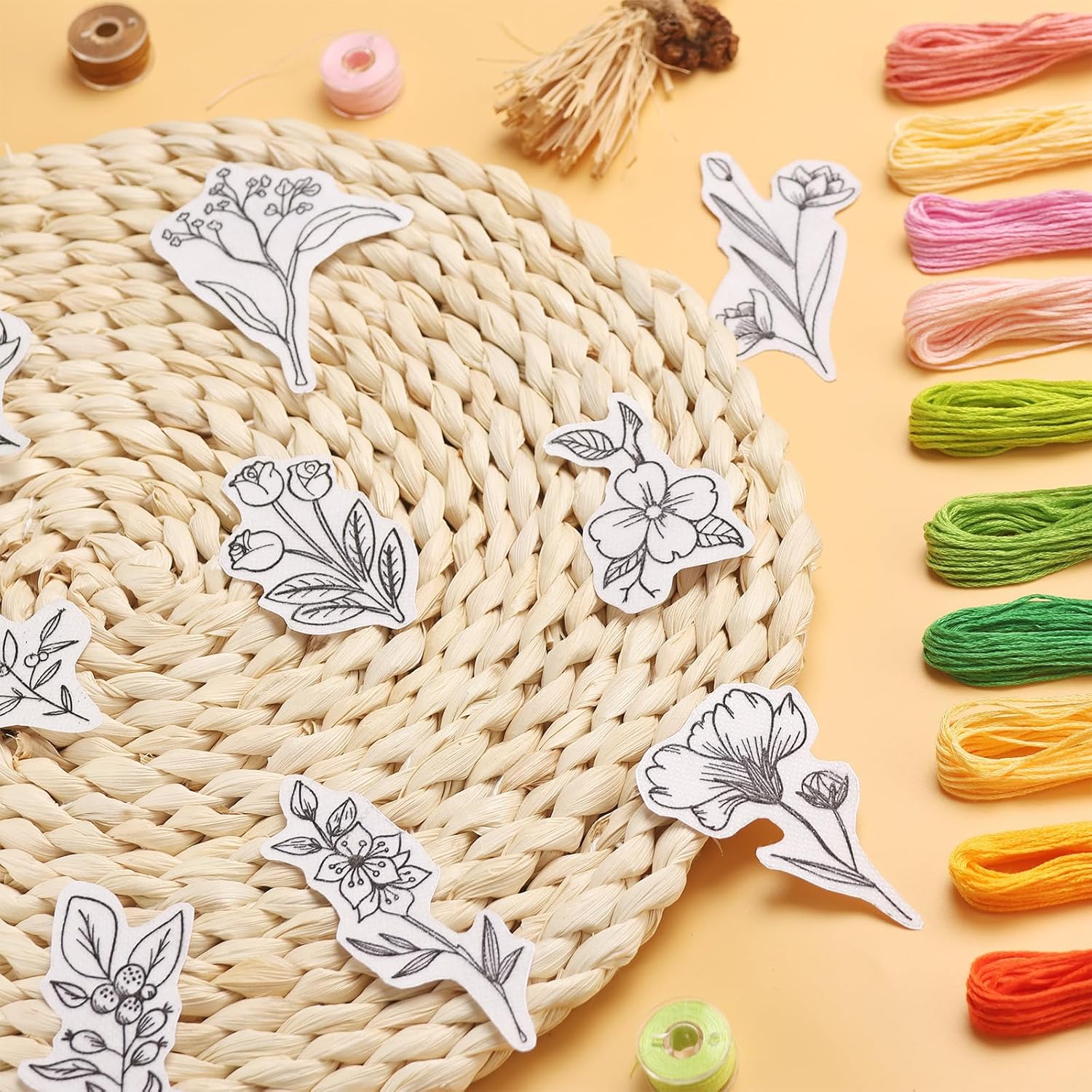 50 個の水溶性刺繍スタビライザー、プリント済みの花と葉のパ - Embroidery Motif のレビューと価格
