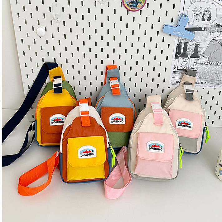 新しいファッションキッズチェストバッグユニセックスクールカラ - Embroidery Motif のレビューと価格