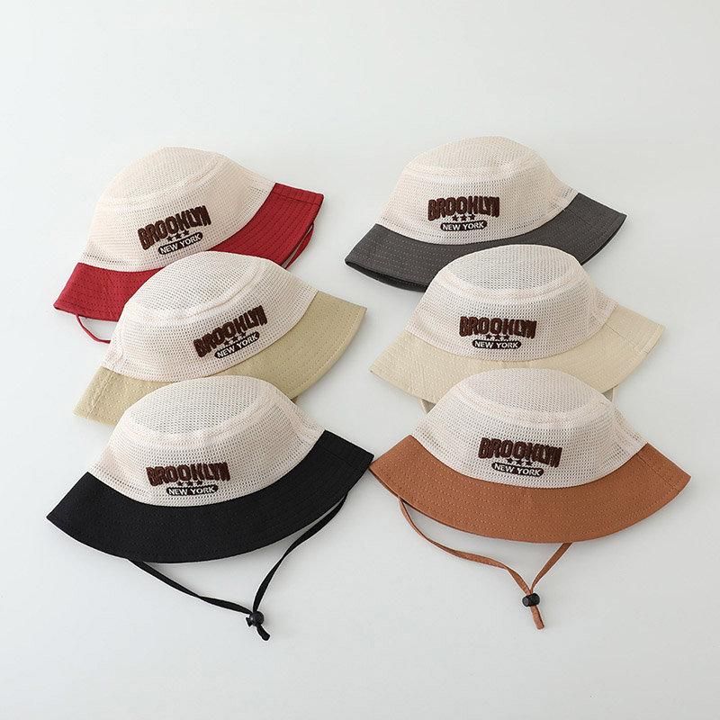 文字刺繍入りベビーサンハット 夏用メッシュ通気性 男の子女の - Embroidery Shawl のレビューと価格