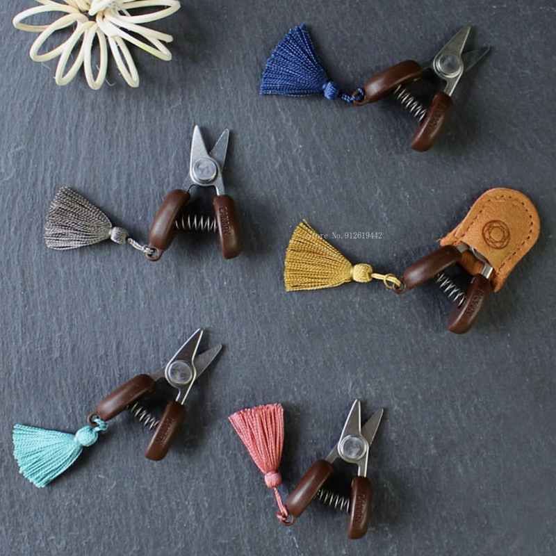 小さな革のはさみ,糸の切削工具,DIY,革製品,布地の刺, - Embroidery Scissors Small のレビューと価格