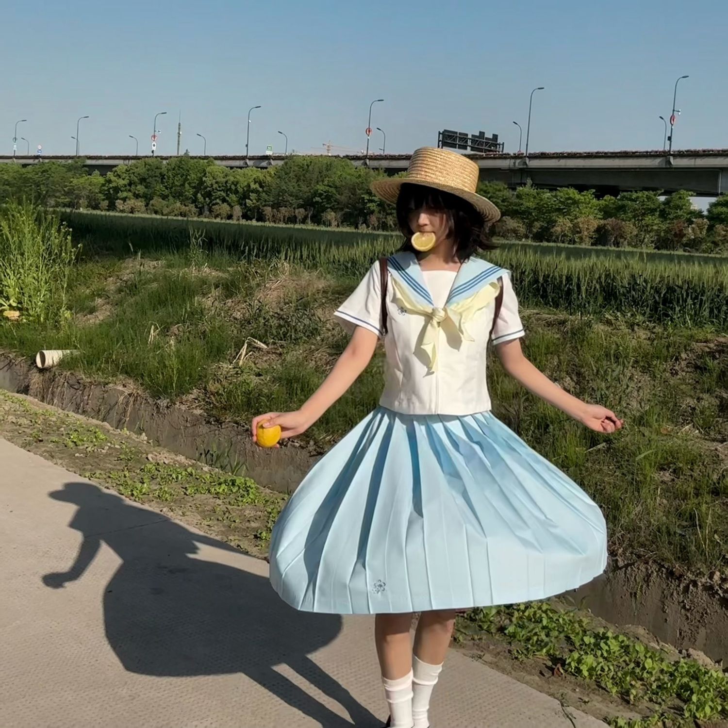 MAGOGOオリジナル 日本JKセーラー服スカートセット 夏 - Embroidery Uniform のレビューと価格