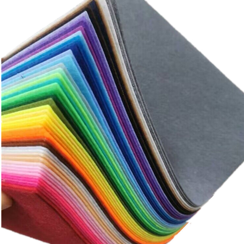 縫製用不織布,20x30cm,約12x8インチ,40枚 - Felt Sheet Wool のレビューと価格