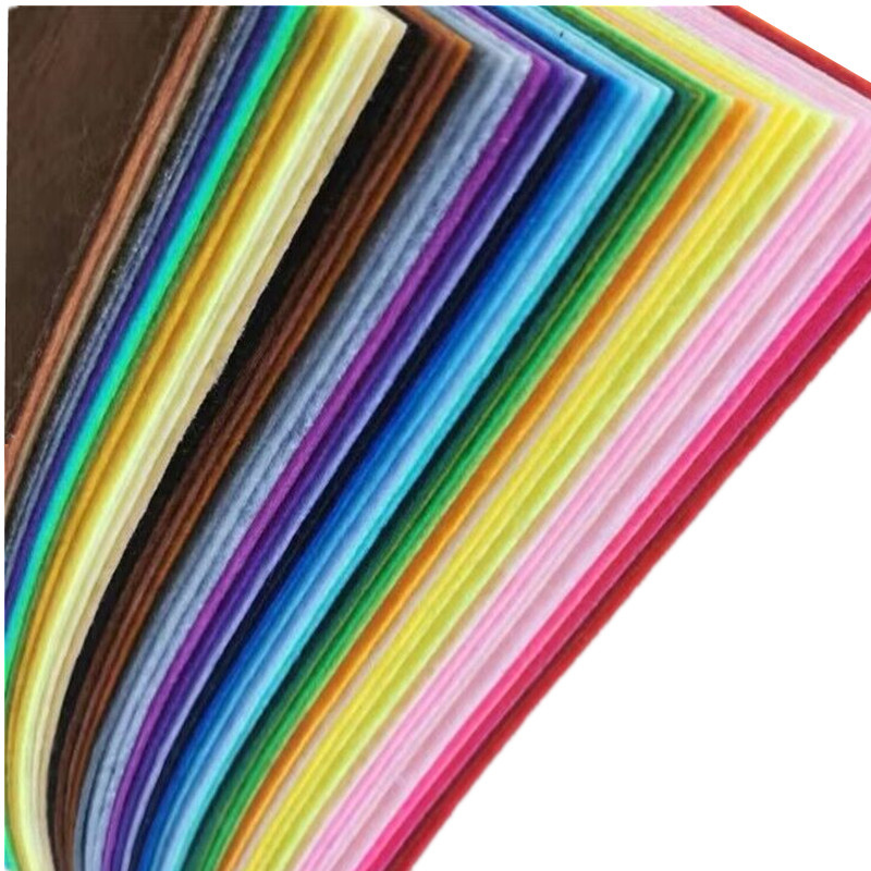 縫製用不織布,20x30cm,約12x8インチ,40枚 - Felt Sheet Wool のレビューと価格