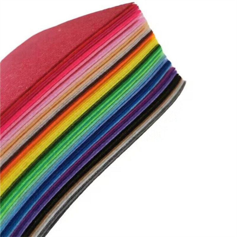 縫製用不織布,20x30cm,約12x8インチ,40枚 - Felt Sheet Wool のレビューと価格