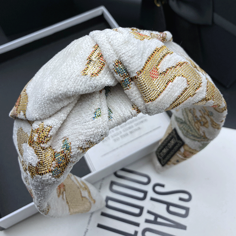 おしゃれな刺繍ヘアピンフープ女性の高級感溢れる軽量ハイスカル - Embroidery Motif のレビューと価格