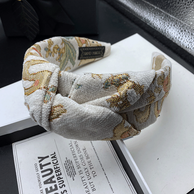おしゃれな刺繍ヘアピンフープ女性の高級感溢れる軽量ハイスカル - Embroidery Motif のレビューと価格