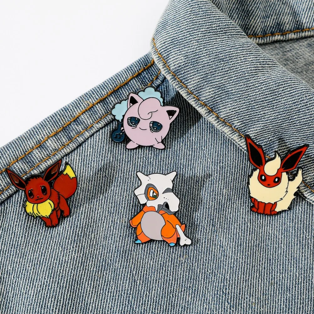 4 個のキャラクター漫画ブローチ Flareon Jiggl - Embroidery Outfit のレビューと価格