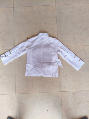 男の子用ロイヤルユニフォームスーツ、金色の刺繍入り、舞台公演 - Embroidery Uniform のレビューと価格